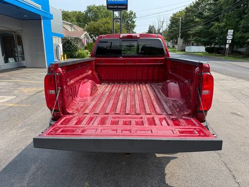 Used 2021 Chevrolet Colorado LT w/ LT Convenience Package AWD/4WD image 29
