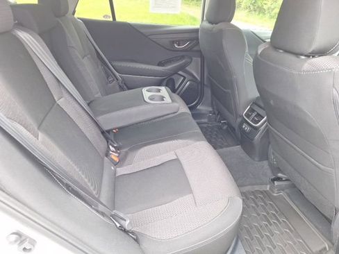 Used 2022 Subaru Outback Premium AWD/4WD image 18