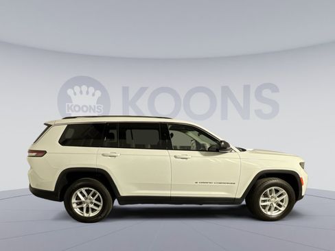 Used 2023 Jeep Grand Cherokee L Laredo AWD/4WD image 12