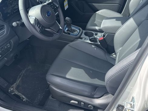 New 2025 Subaru Forester Limited w/ Popular Package image 9
