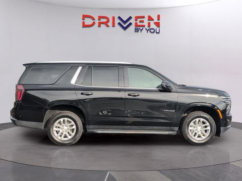 Used 2025 Chevrolet Tahoe LT AWD/4WD image 6