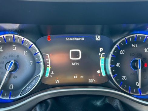 Used 2026 Chrysler Pacifica Select FWD image 31