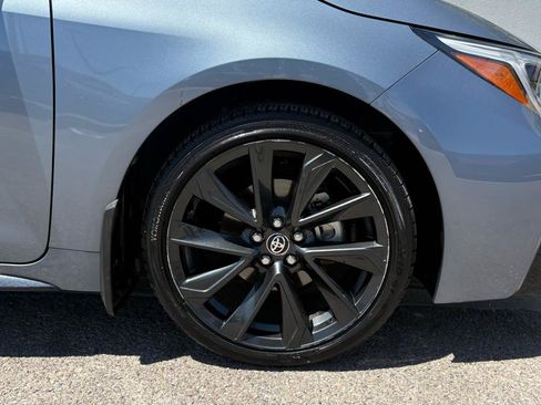 Used 2024 Toyota Corolla SE w/ SE Package FWD image 2