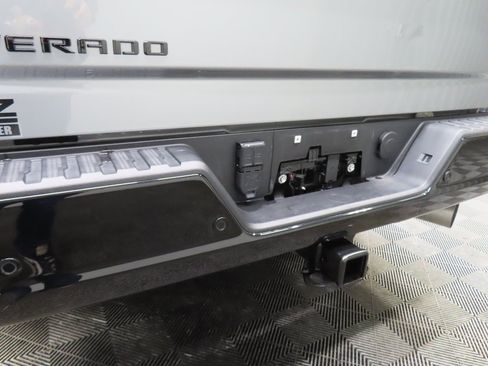 Used 2025 Chevrolet Silverado 2500 LTZ w/ Trail Boss Package image 47