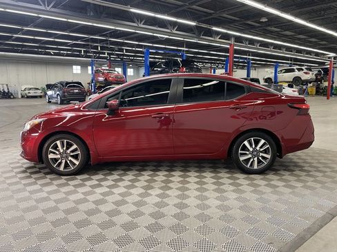 Used 2020 Nissan Versa SV w/ Trunk Package image 5