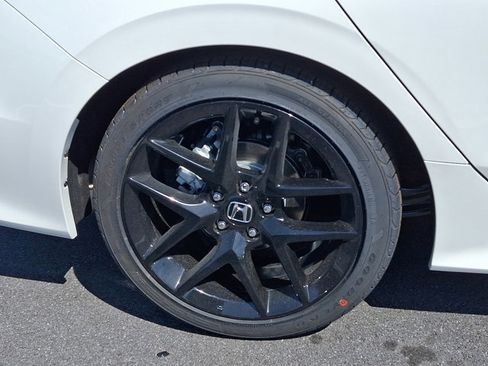 New 2026 Honda Civic Sport image 7