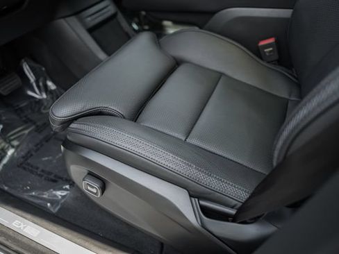 New 2026 Volvo EX90 Ultra AWD/4WD image 30