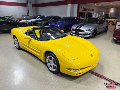 Used 2000 Chevrolet Corvette Convertible image 53