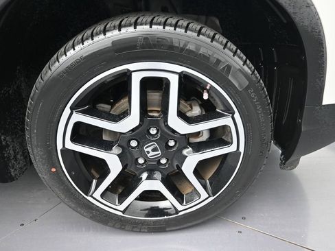 Used 2023 Honda Passport Elite image 9