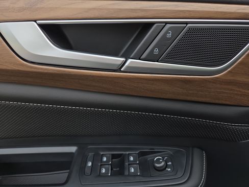 New 2026 Volkswagen Atlas SE AWD/4WD image 13