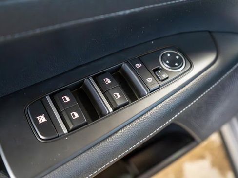 Used 2023 Kia Forte GT-Line image 18