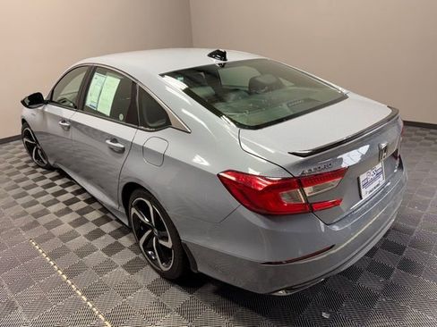Used 2022 Honda Accord Sport image 12