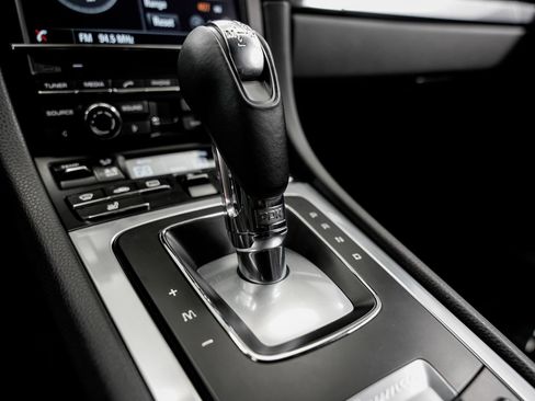 Used 2014 Porsche Cayman S RWD image 13