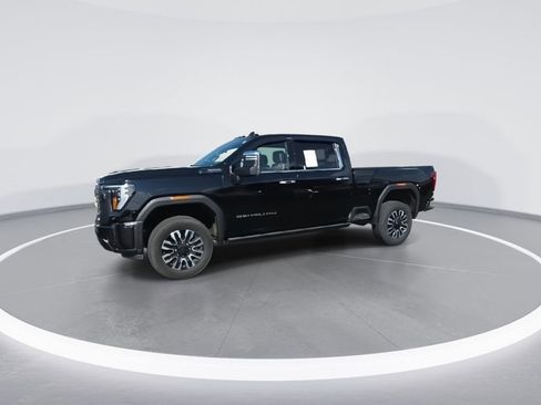 Used 2024 GMC Sierra 2500 Denali Ultimate image 4