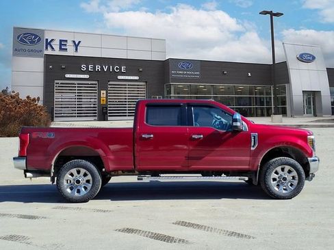 Used 2019 Ford F250 Lariat w/ Chrome Package image 4