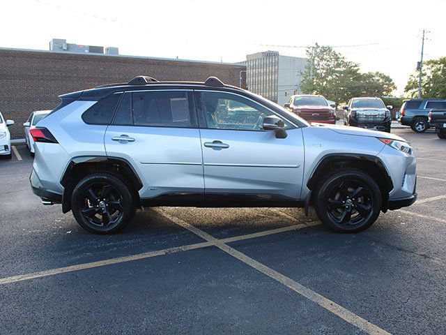 Used 2019 Toyota RAV4 XSE w/ XSE Weather Package AWD/4WD image 5
