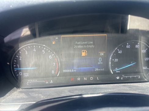 Used 2022 Ford Explorer XLT w/ Equipment Group 202A image 13