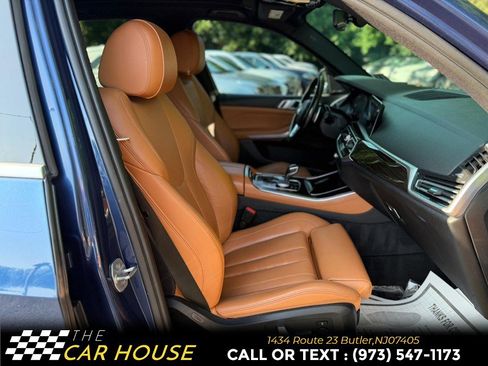Used 2019 BMW X5 xDrive40i w/ Premium Package 2 AWD/4WD image 19