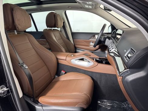 Certified 2025 Mercedes-Benz GLE 450 4MATIC image 12