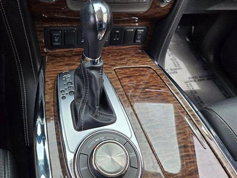 Used 2020 Nissan Armada SL w/ Premium Package AWD/4WD image 16