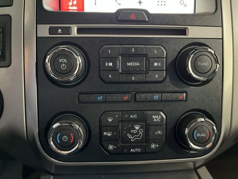 Used 2017 Ford Expedition Limited w/ Limited Appearance Package image 17