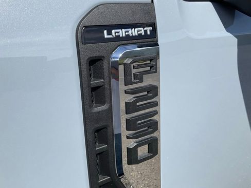New 2026 Ford F250 Lariat AWD/4WD image 12