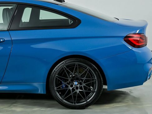 Used 2020 BMW M4 Coupe w/ Competition Package image 9