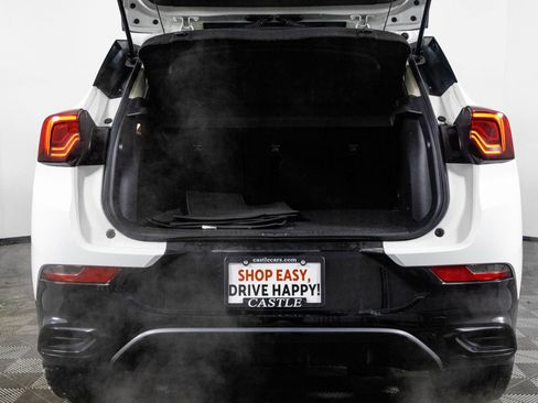 Used 2024 Buick Encore GX Sport Touring image 35