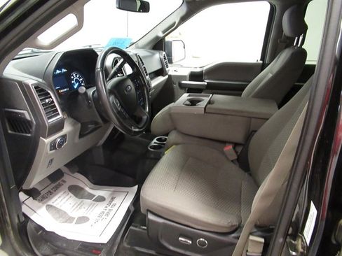 Used 2015 Ford F150 XLT w/ Equipment Group 301A Mid AWD/4WD image 12