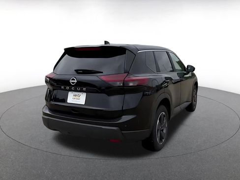 Used 2025 Nissan Rogue SV FWD image 15