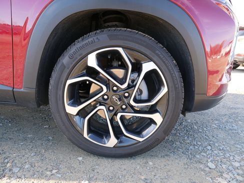 Certified 2024 Chevrolet Trax RS w/ Sunroof Package image 10