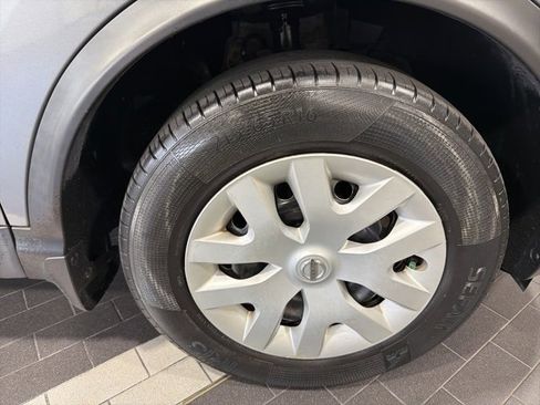 Used 2020 Nissan Rogue Sport S image 35