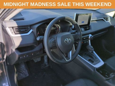 Used 2023 Toyota RAV4 XLE w/ Convenience Package image 9