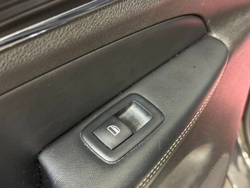 Used 2021 Jeep Grand Cherokee Limited w/ Quick Order Package 28K 80th AWD/4WD image 18
