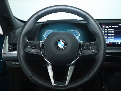 Used 2025 BMW X1 xDrive28i AWD/4WD image 27
