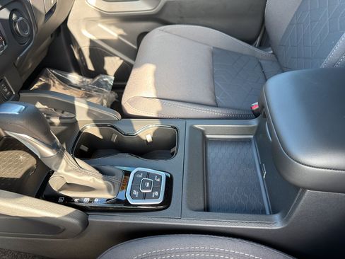 New 2026 Nissan Frontier SV w/ SV Convenience Package image 28