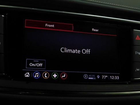 Used 2024 Buick Enclave Essence image 54