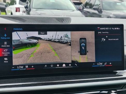 Used 2024 BMW X7 M60i w/ Executive Package image 13