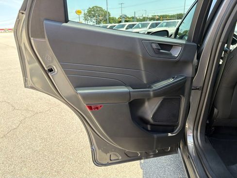 Used 2023 Ford Escape Active FWD image 17