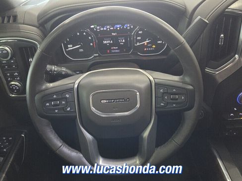 Used 2020 GMC Sierra 1500 Denali w/ Denali Ultimate Package AWD/4WD image 10