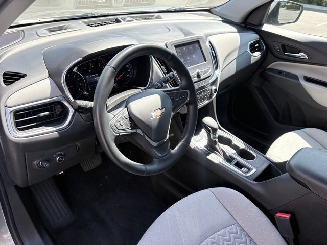 Used 2023 Chevrolet Equinox LT w/ Driver Convenience Package AWD/4WD image 7