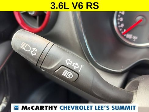 Used 2022 Chevrolet Blazer RS w/ Enhanced Convenience Package image 26