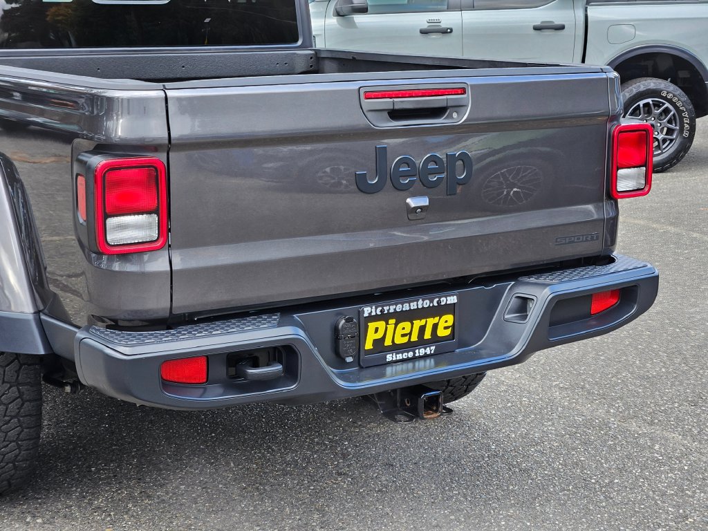 Used 2021 Jeep Gladiator Sport AWD/4WD image 12