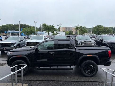 New 2026 GMC Canyon Elevation w/ Convenience Package AWD/4WD image 6