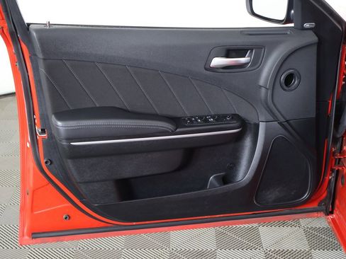 Used 2020 Dodge Charger SXT w/ Cold Weather Package image 20