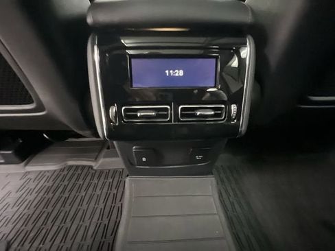 Used 2025 Lincoln Aviator Premiere image 22