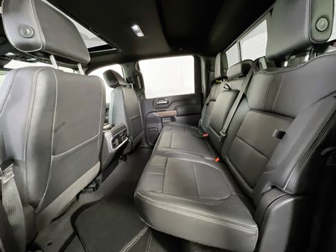 Used 2022 Chevrolet Silverado 2500 High Country w/ Z71 Off-Road Package image 25