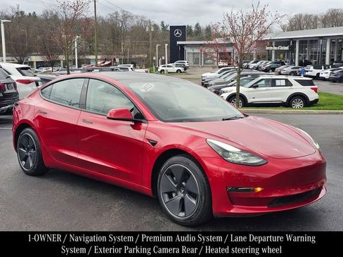 Used 2022 Tesla Model 3 Long Range image 1
