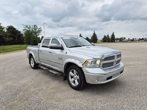 Used 2015 RAM 1500 Laramie Limited AWD/4WD image 4