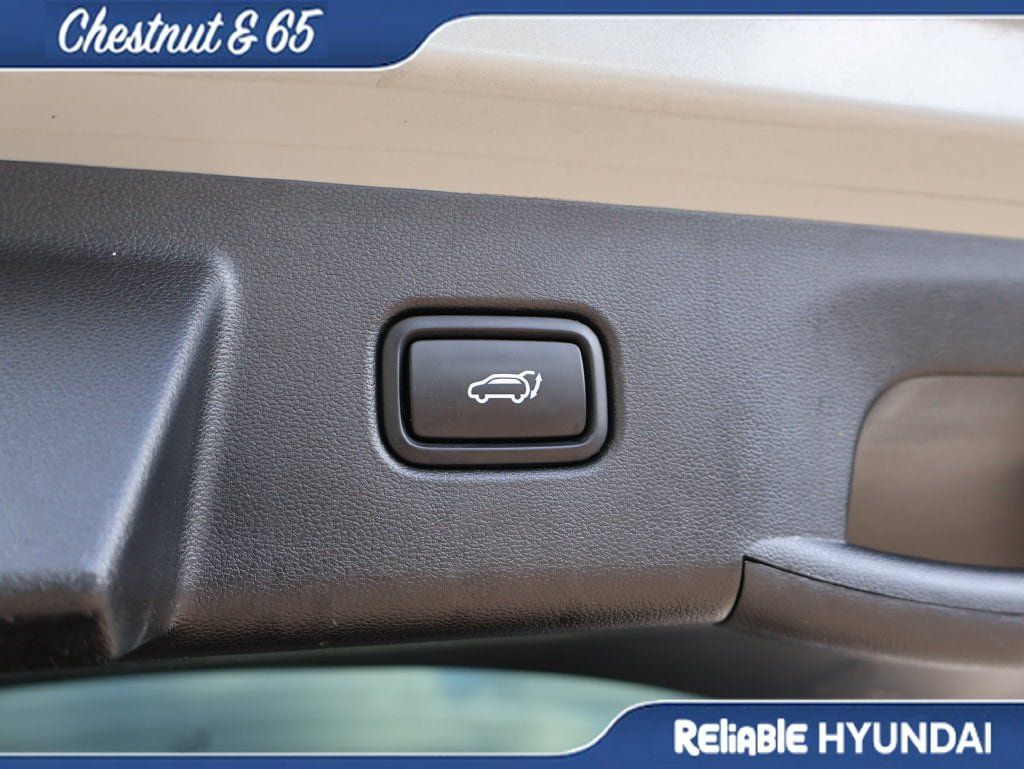 Used 2023 Hyundai Tucson Limited FWD image 16
